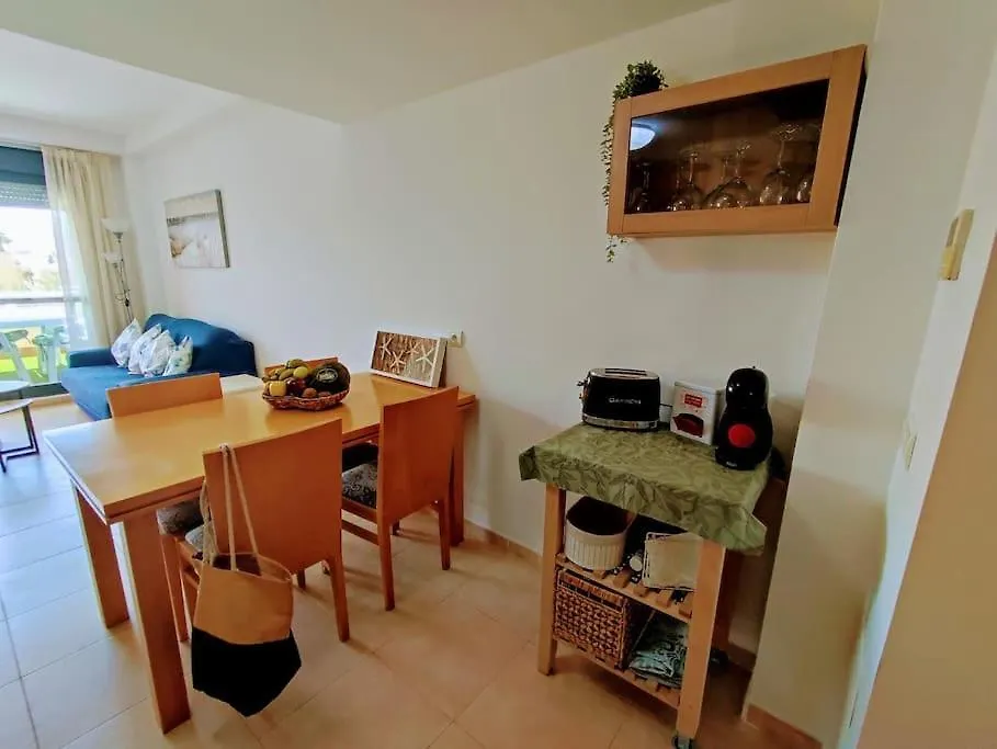 Vera - Apartamento Con Encanto Para 4 0*,